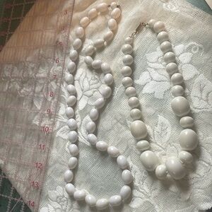 White necklace